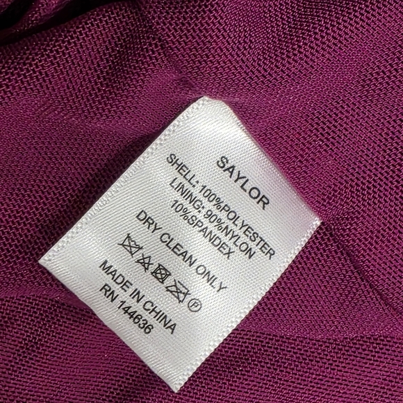 SAYLOR Kiersey Magenta Twist Front Long Sleeve Midi Dress Lace V-Neck XS New - Picture 13 of 14